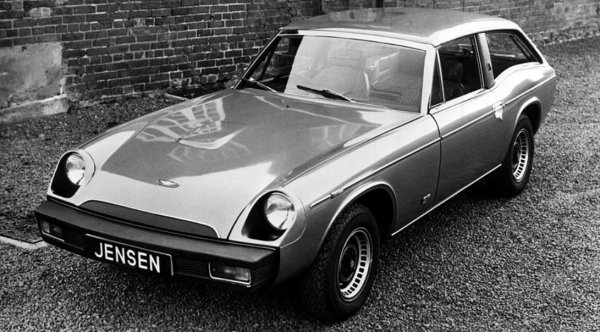 Каросерията на този модел е изцяло от метал.